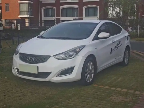 Hyundai Elantra 2016