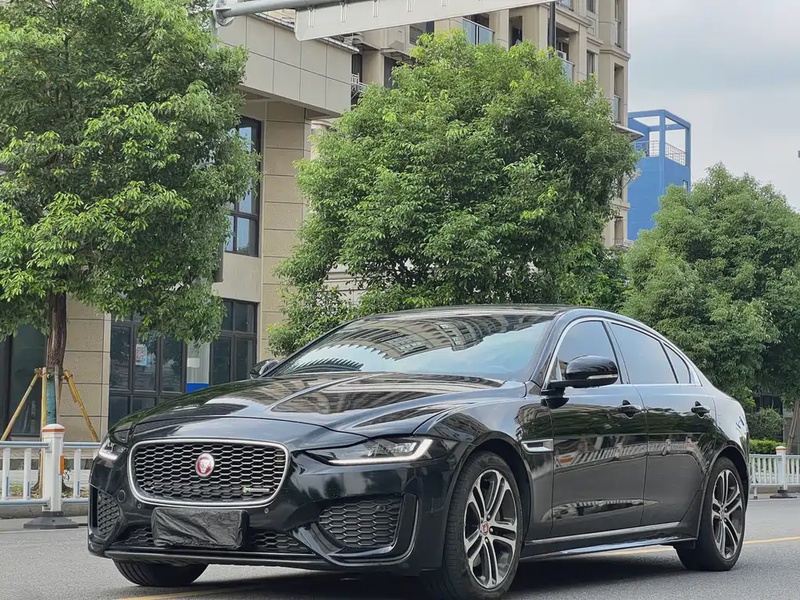 Jaguar XEL