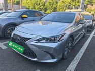 Lexus ES 2022