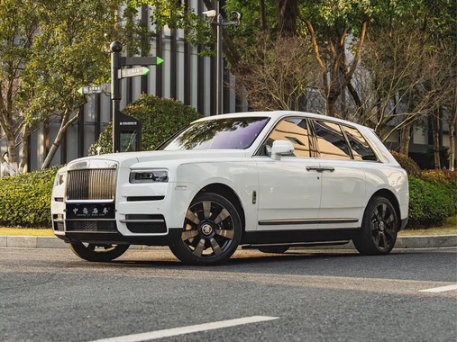 Rolls-Royce Cullinan 2021