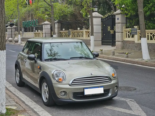 MINI Other 2011