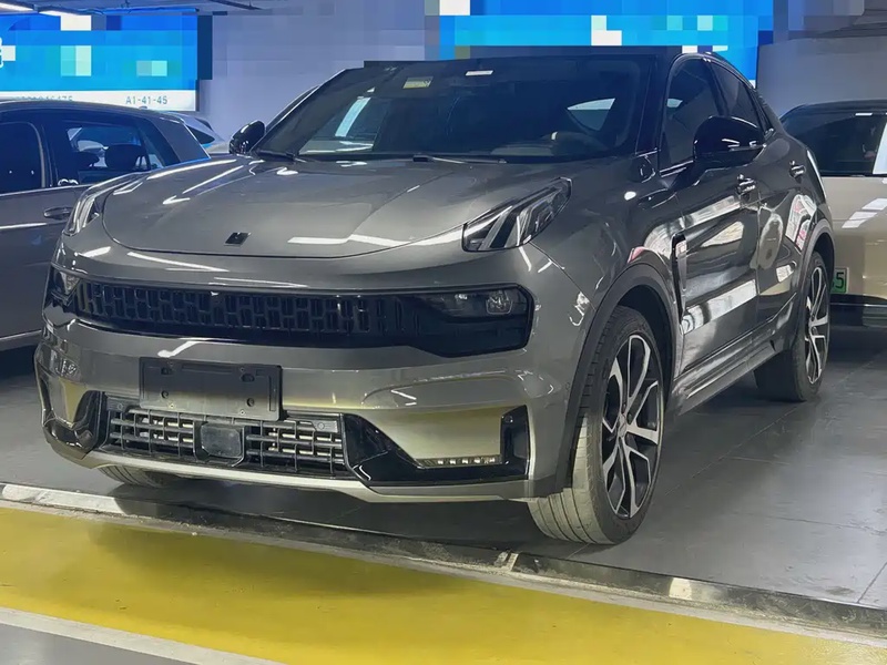 Lynk & Co 05