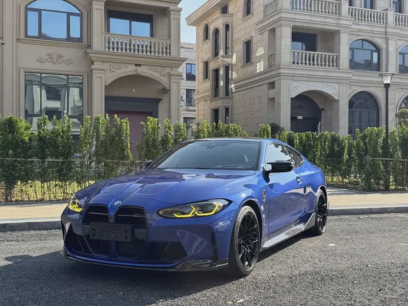 BMW M4