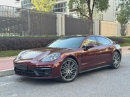Porsche Panamera 2021
