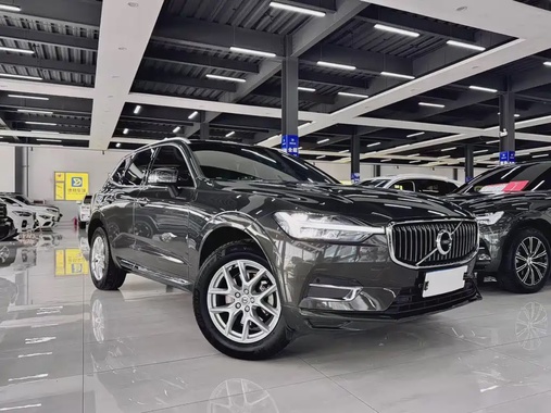 Volvo XC60 2021