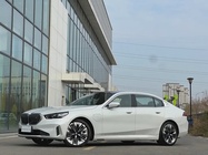 BMW i5 2024