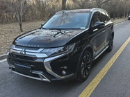 Mitsubishi Outlander 2020
