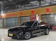 Hongqi E-QM5 2023