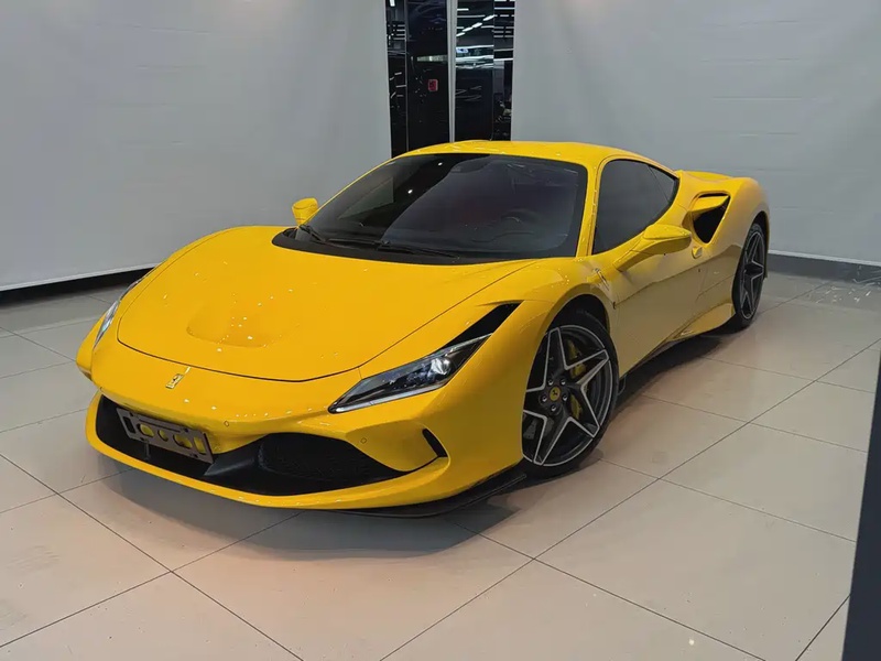 Ferrari F8