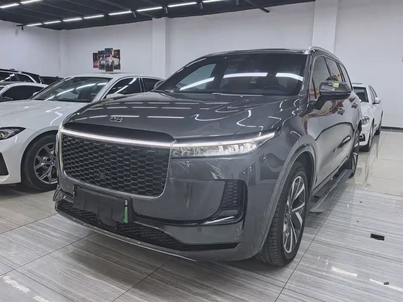 Li Auto ONE