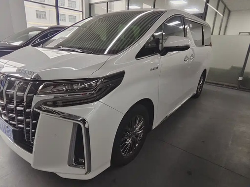 Toyota Alphard 2023