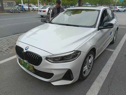 BMW 1 Series 2022