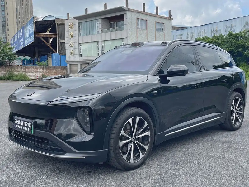 NIO ES6
