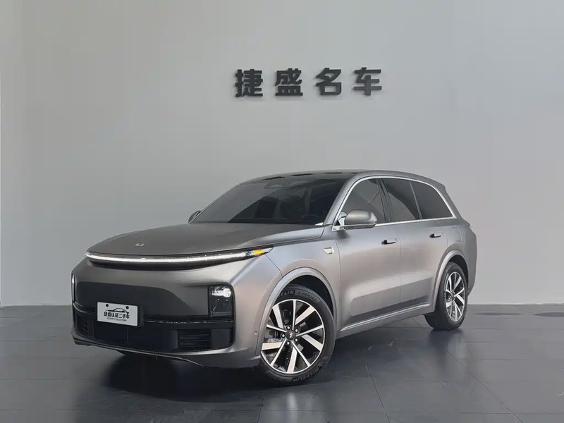 Li Auto L8