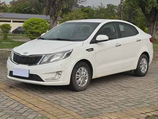 Kia K2 2013