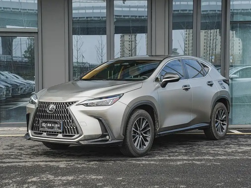 Lexus NX 2023