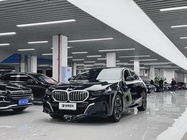 BMW 5 Series 2025