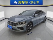 Volkswagen Passat 2022