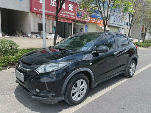Honda Vezel 2016
