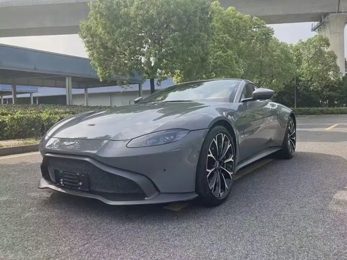 Aston Martin Vantage 2021