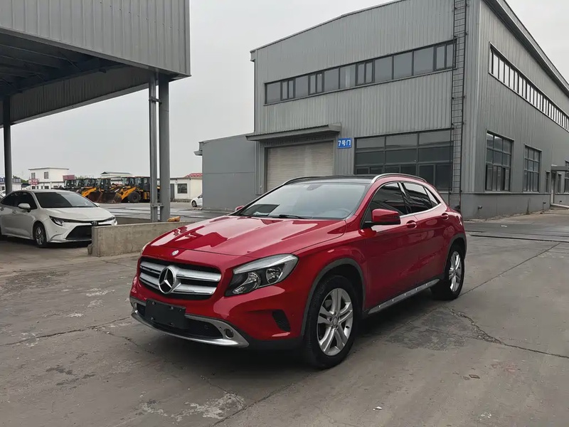 Mercedes-Benz GLA-Class