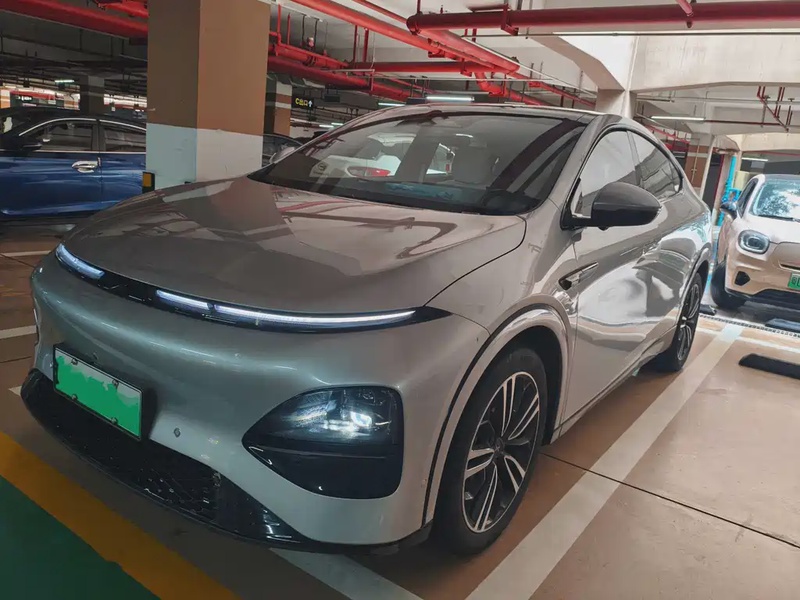 XPeng G6