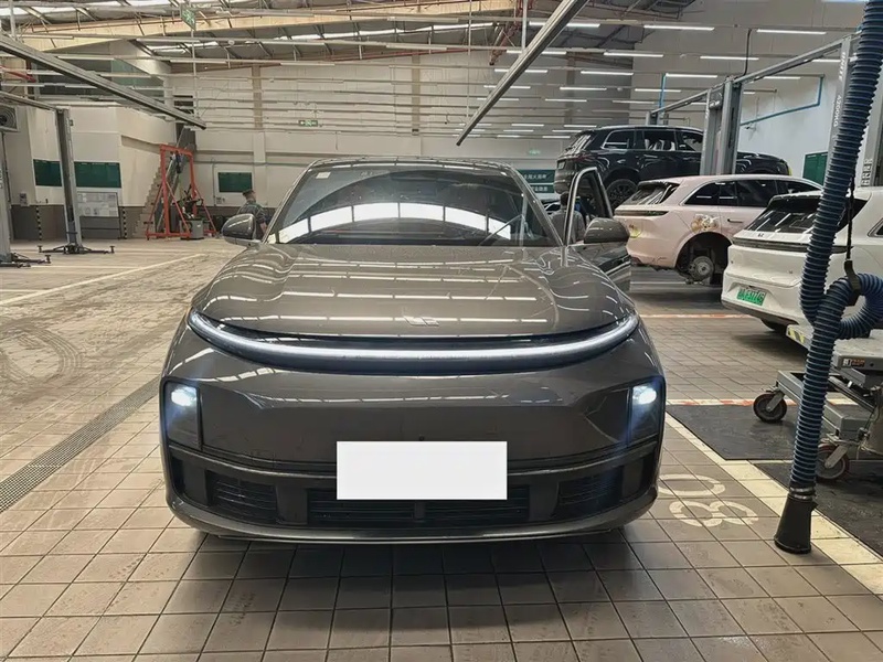 Li Auto L7