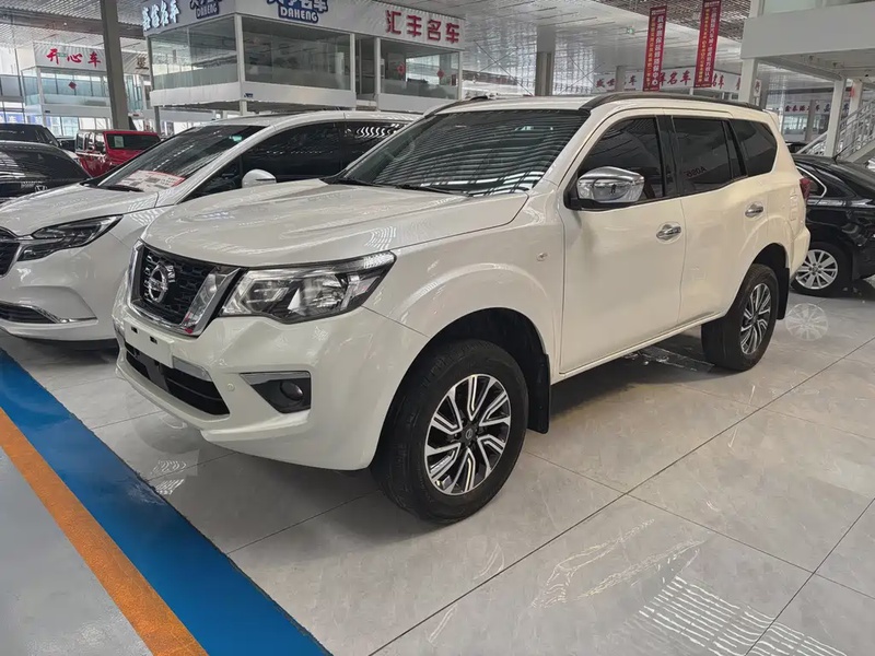 Nissan Terra