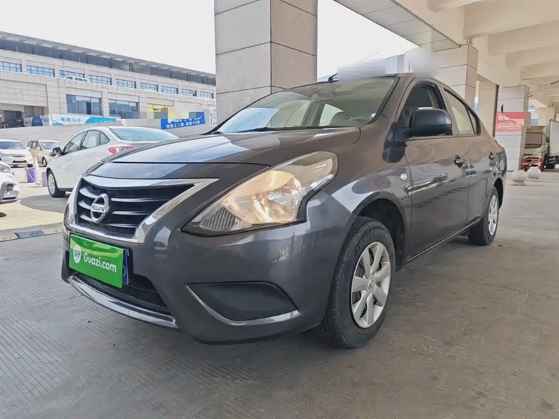 Nissan Sunny