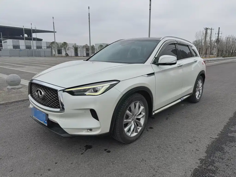 Infiniti QX50