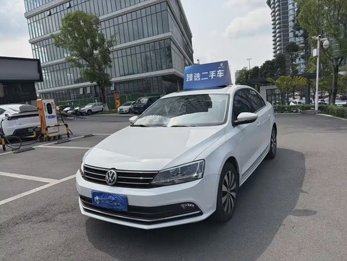 Volkswagen Sagitar 2019