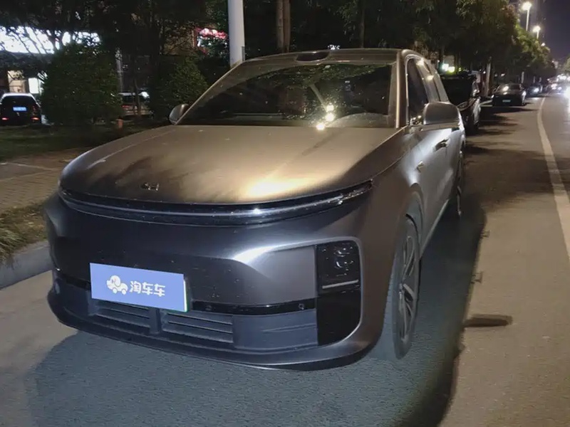 Li Auto L6