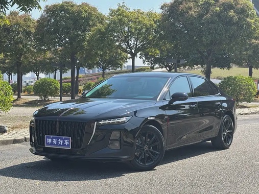 Hongqi H5 2025