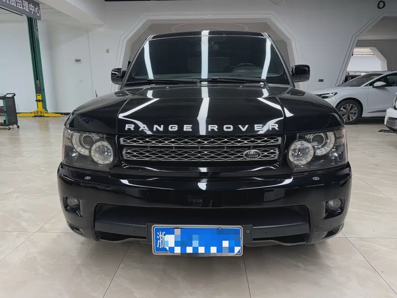Land Rover Sport