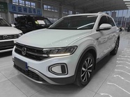 Volkswagen T-Roc 2023