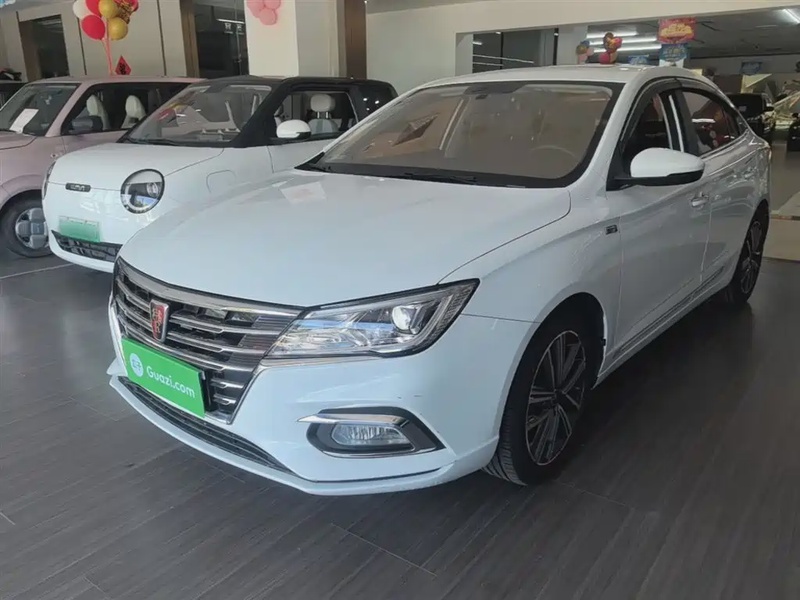 Roewe i5