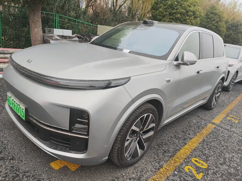Li Auto L9