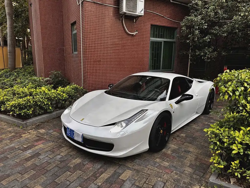 Ferrari 458