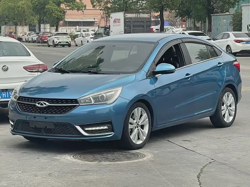 Chery Arrizo 5