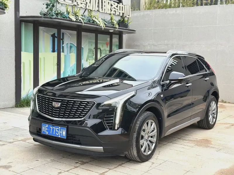 Cadillac XT4