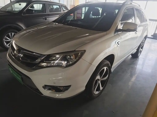 BYD S7 2015