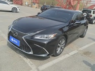 Lexus ES 2021
