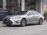 Lexus ES 2023