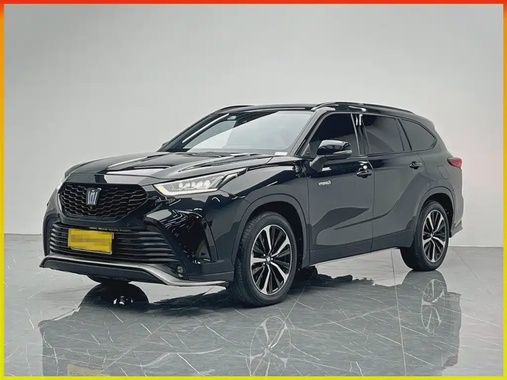 Toyota Crown Kluger 2022