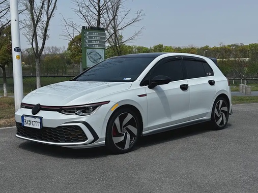 Volkswagen Golf 2022