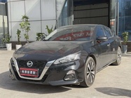 Nissan Teana 2022