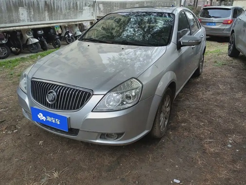 Buick Excelle 2012