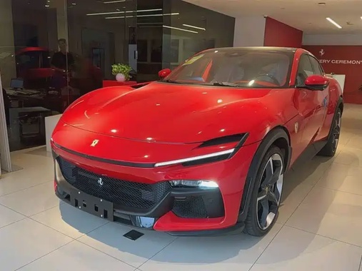 Ferrari Purosangue 2025