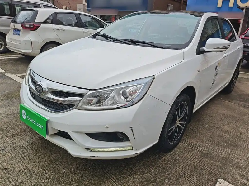 BYD Surui