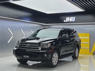 Toyota Sequoia 2011